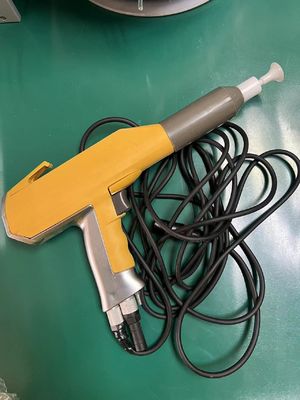 Industrial Powder Coating Booth Machinery with Scientific Design and Electrostatic Gun